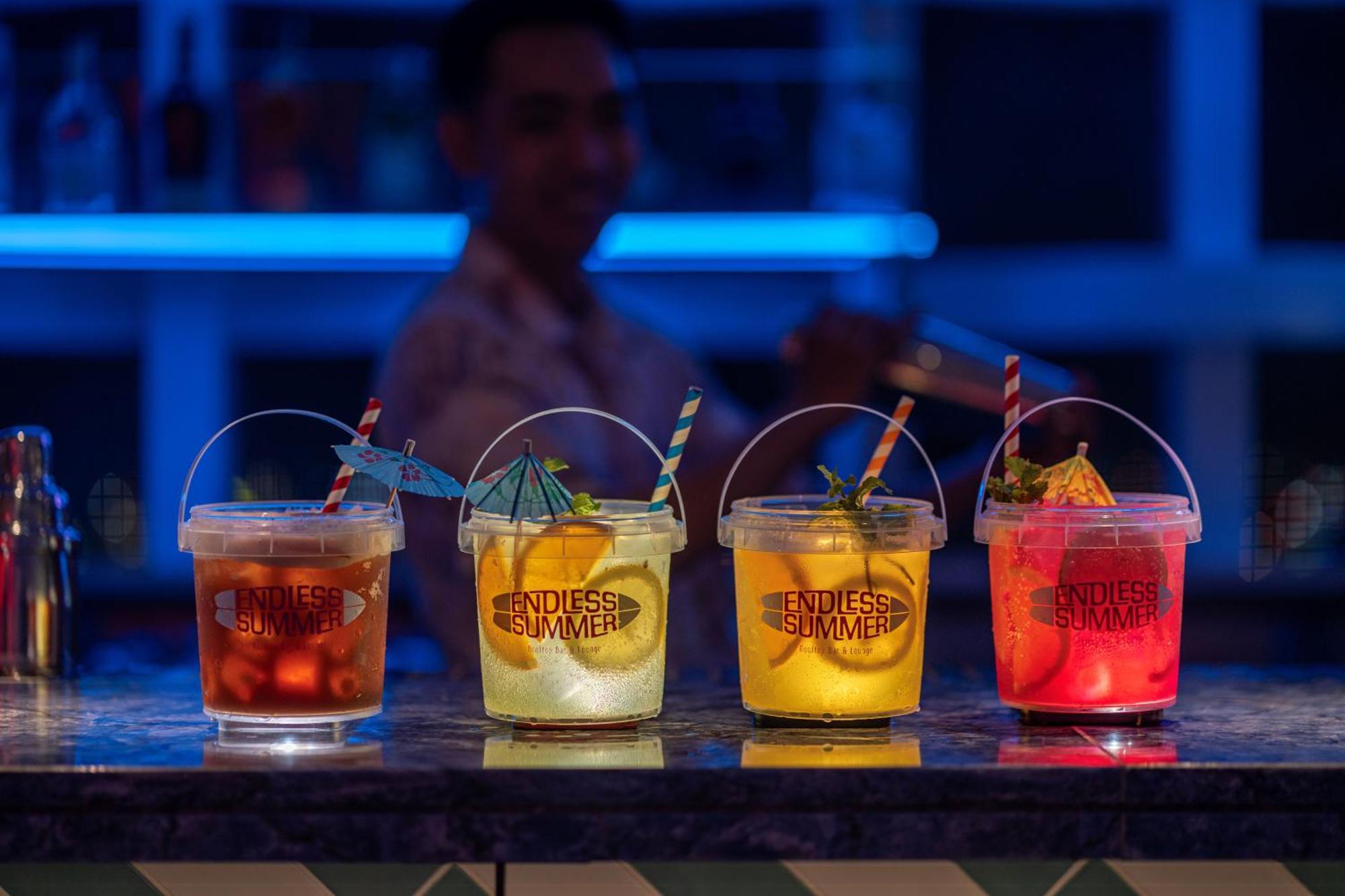 Wink Icon Hotel Danang Riverside - Luxury Suites - 24Hrs Stay & Rooftop Pool Bar Екстериор снимка