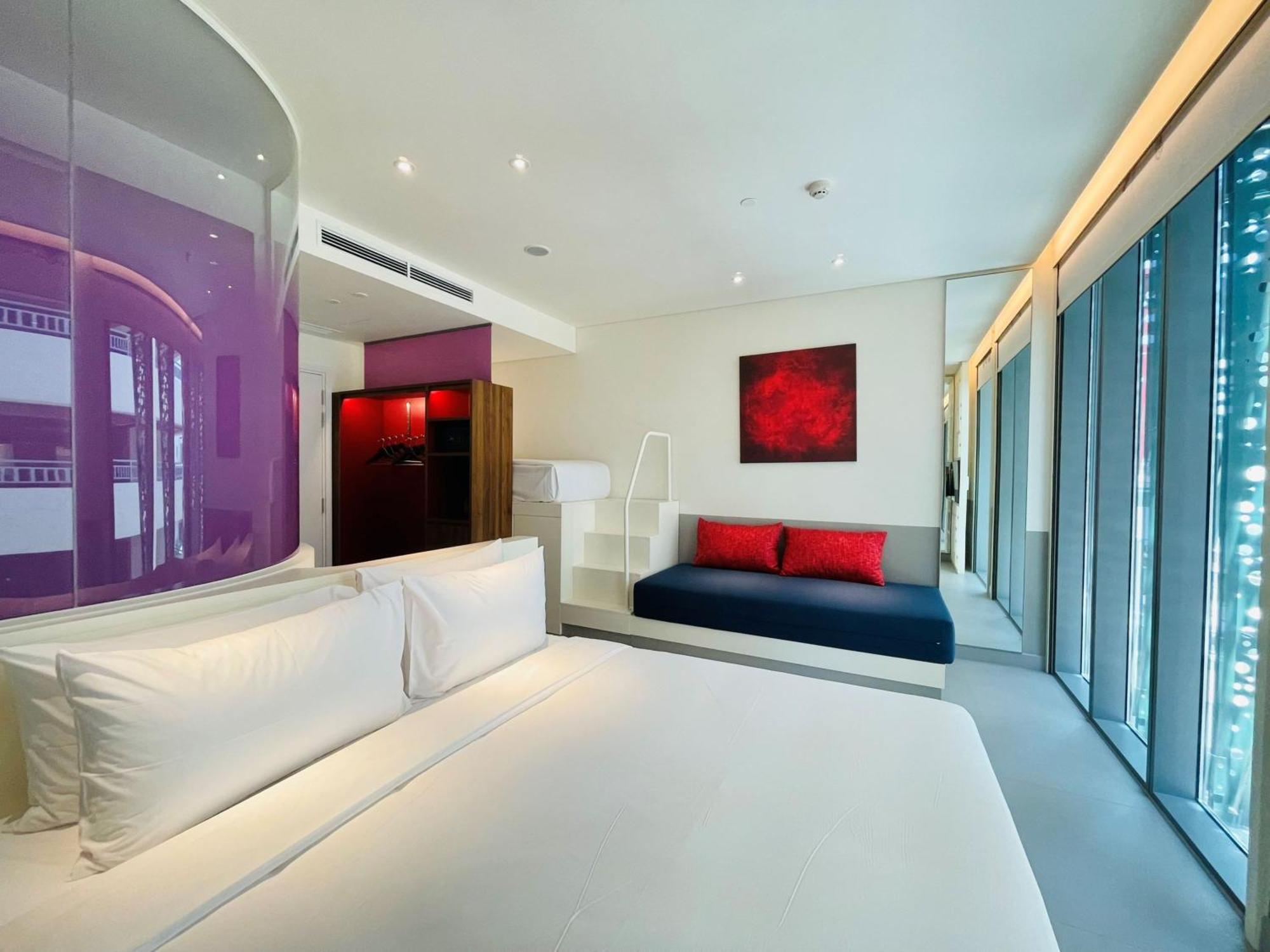 Wink Icon Hotel Danang Riverside - Luxury Suites - 24Hrs Stay & Rooftop Pool Bar Екстериор снимка