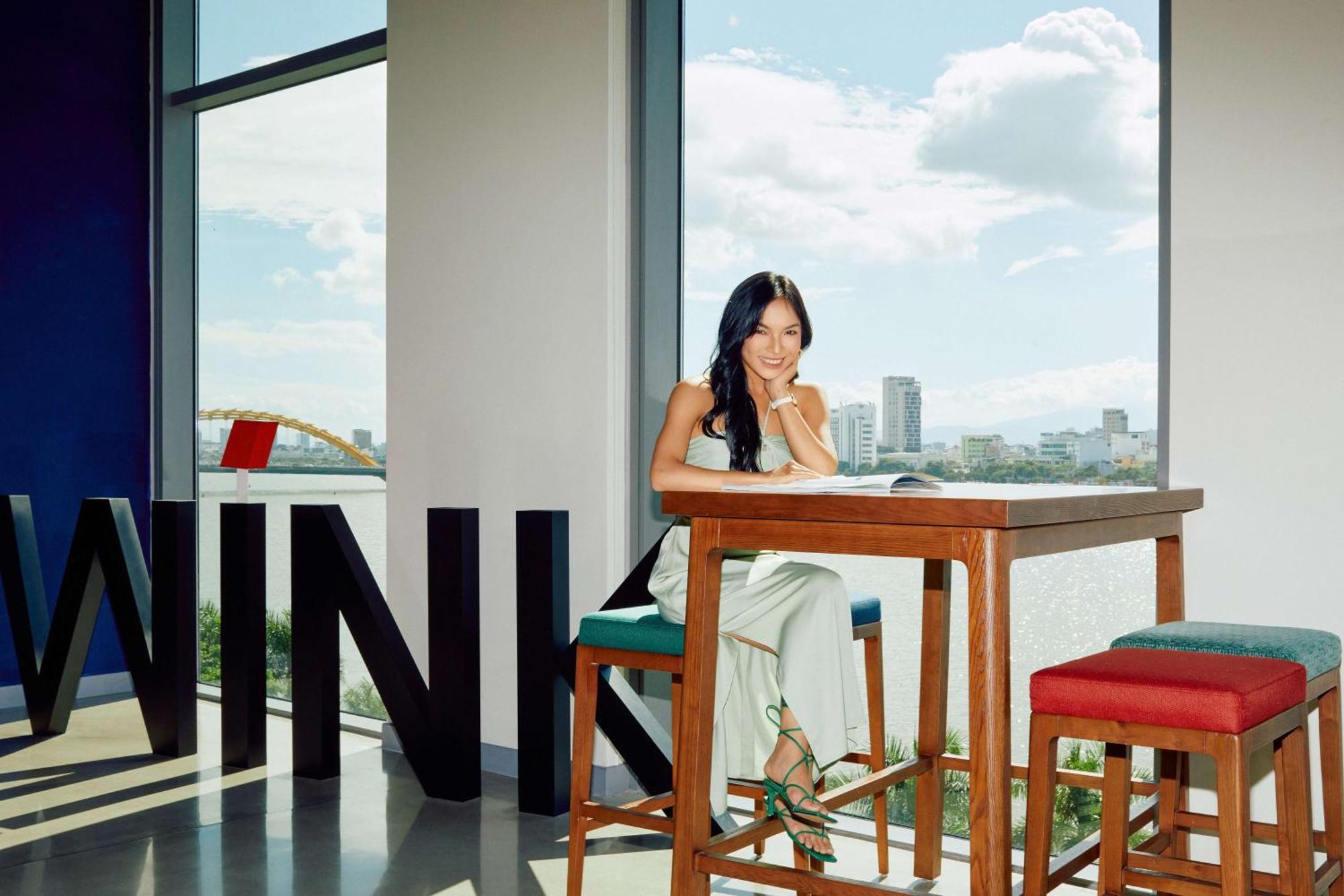 Wink Icon Hotel Danang Riverside - Luxury Suites - 24Hrs Stay & Rooftop Pool Bar Екстериор снимка